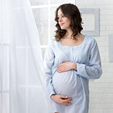 Одежда для беременных, кормящих мам