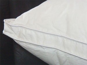 синтетические одеяла и подушки