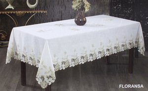 Кружевная прямоугольная скатерть с вышивкой Floransa кремовый Grazie Home